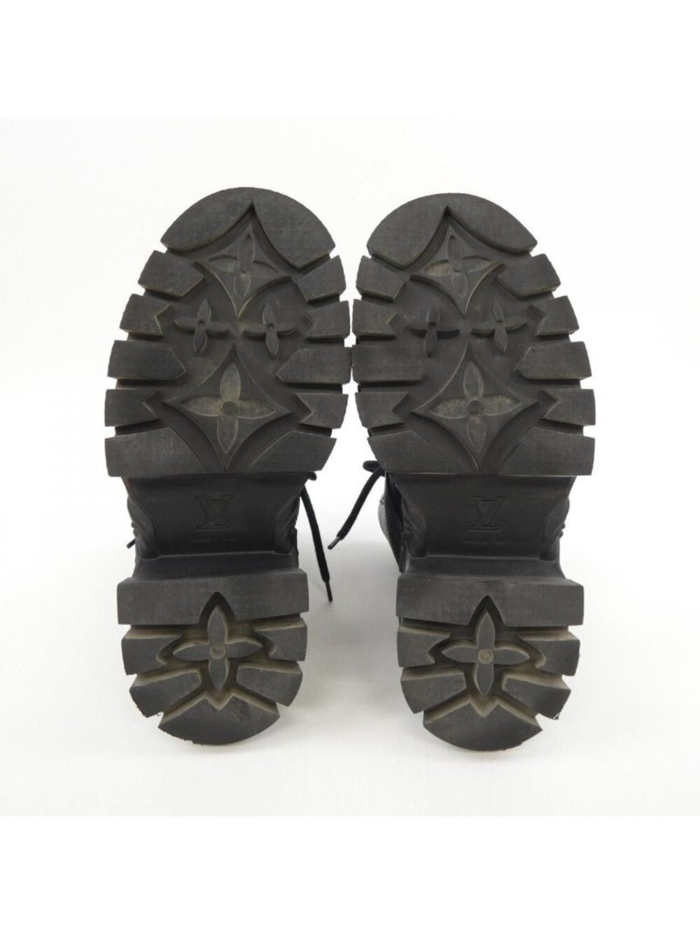 Louis Vuitton LV Baroque Line Boots - Picture 4 of 6